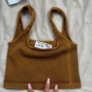 NEW COLOR 🌺free people happiness run square neck crop